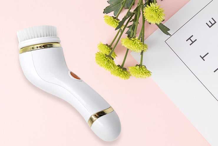 electric blackhead remover device