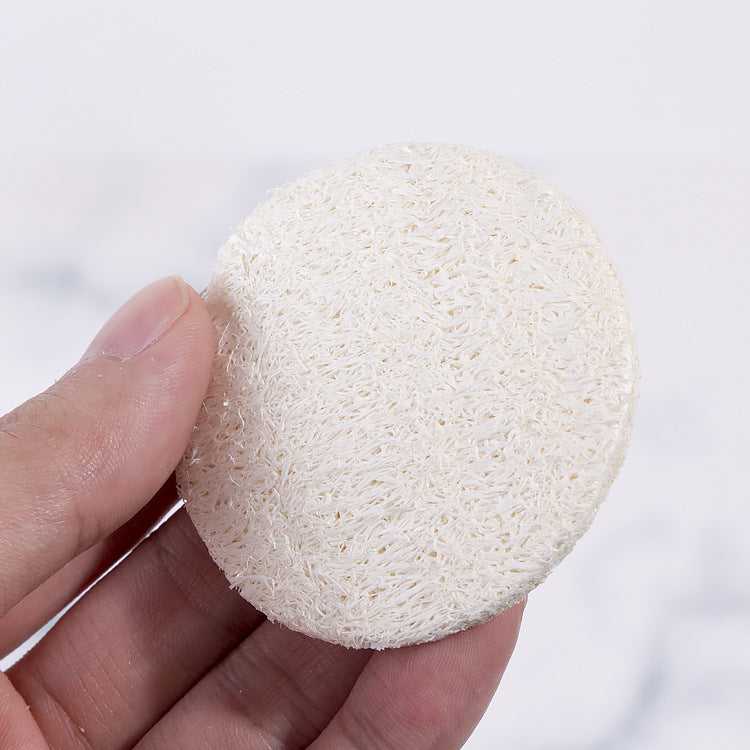 scrubbing facial cleansing pads